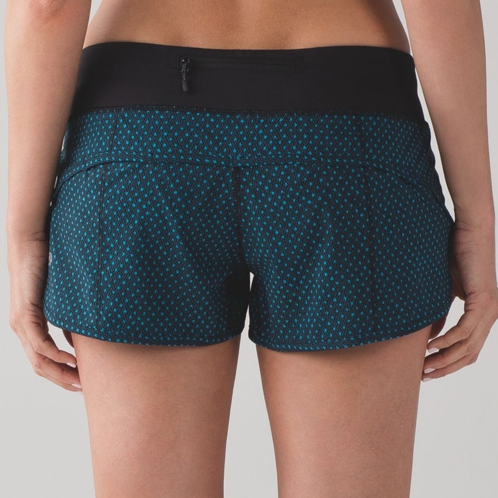 Lululemon Speed Shorts 4-way Stretch 2 1/2" Mini Dedication Dot Running Size 6